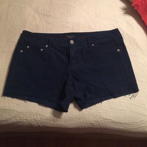American Eagle 🦅 shorts